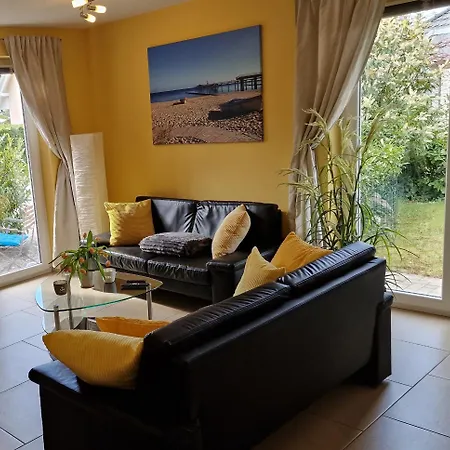 Oase Wald Und Apartment *